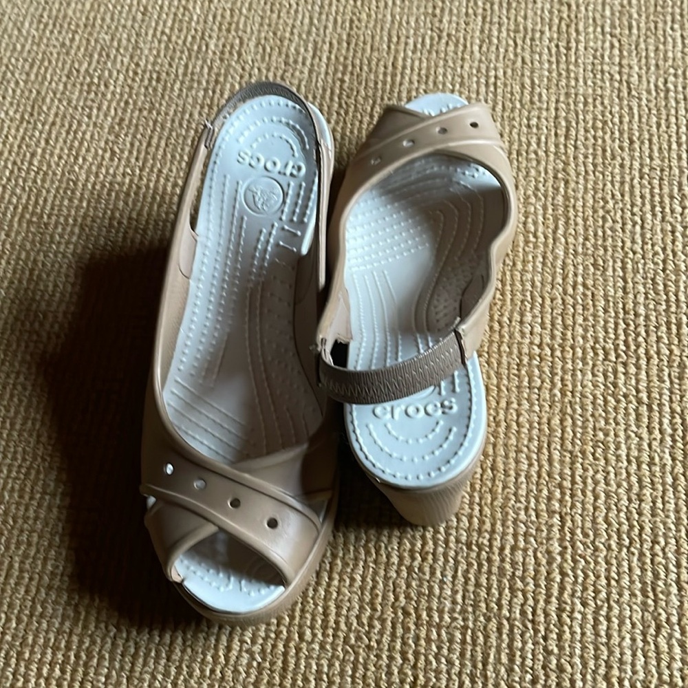 High heel crocs